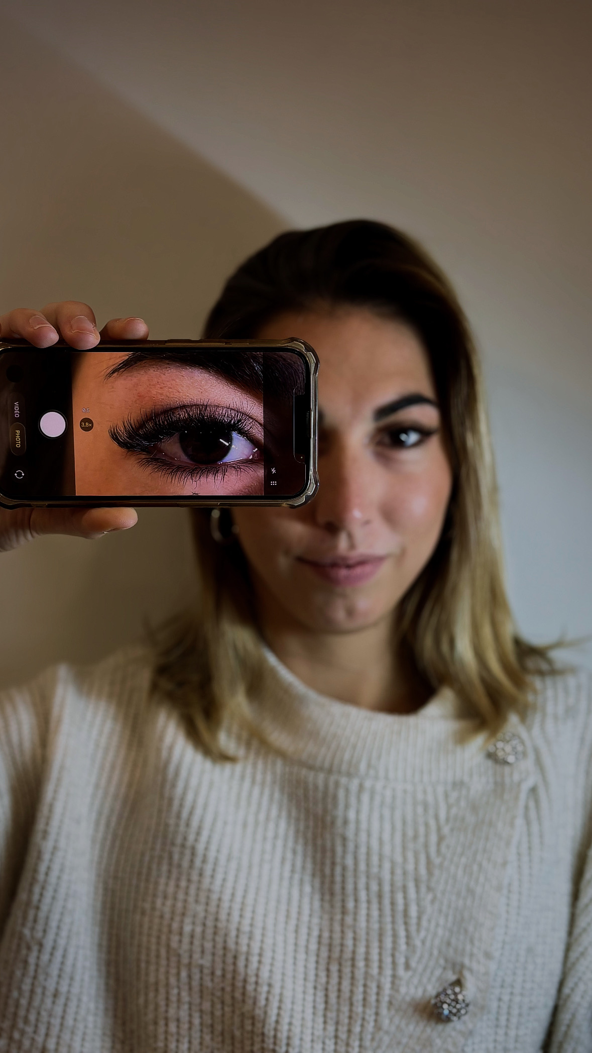 Résultat extension de cils volume russe par EMC Beauty à Saint-Médard-en-Jalles